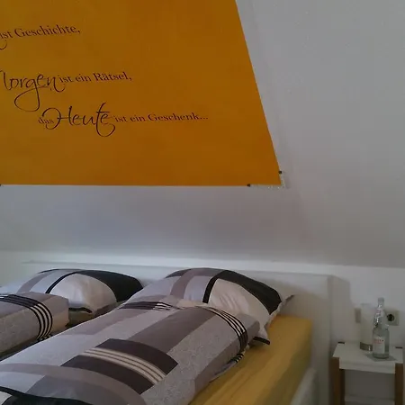 Pensión Gaestehaus Bacchus 3*